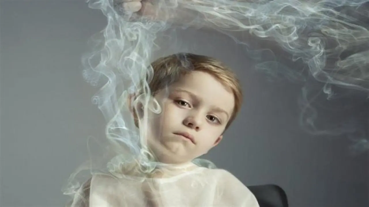 التدخين غير المباشر داخل المنازل يهدد صحة الأطفال ويزيد مخاطر الأمراض التنفسية